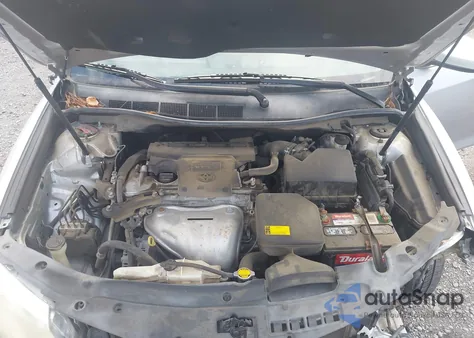 2014 Toyota Camry Se z USA, uszkodzony, nr VIN 4T1BF1FK8EU321916